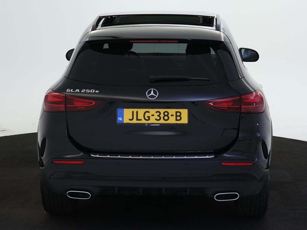 Mercedes-Benz Gla-klasse 250 e amg plug-in hybride edition amg line | night