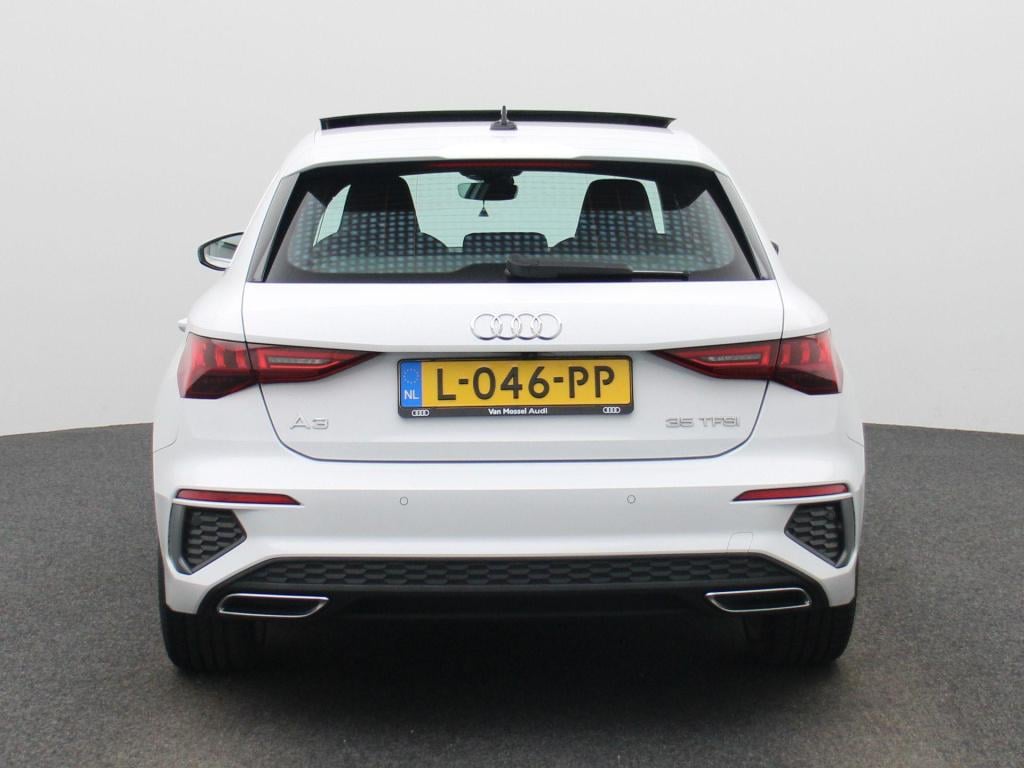 Audi A3 sportback 35 tfsi s edition | automaat | stoelverwarming | panorama