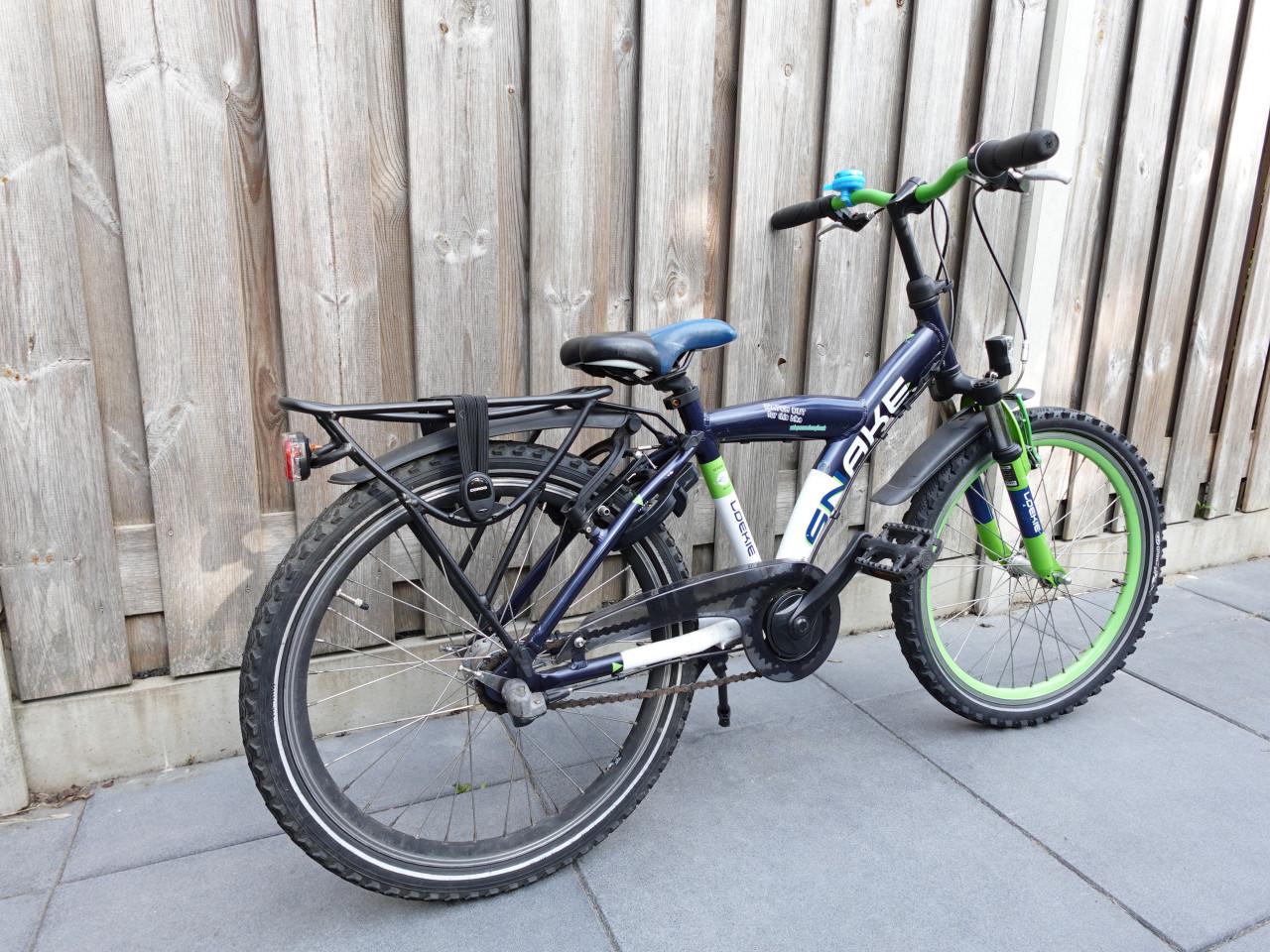 🚲 Loekie Snake Jongensfiets – 22 inch – Stoer Model 💚💙