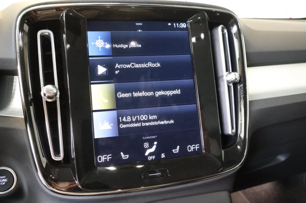 Volvo XC40 1.5 t5 recharge business pro nl auto, carplay, winterpack, keyle