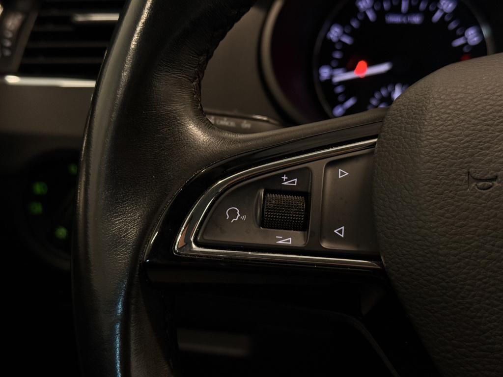 Skoda Octavia combi 1.8 tsi dsg 180pk greentech style business | navi | cru