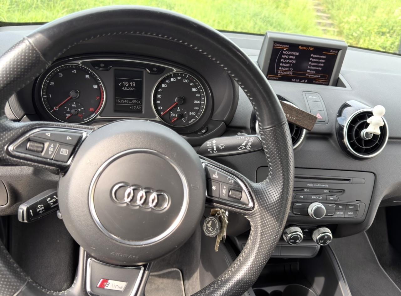 Audi A1 1.4 TFSI 122pk | 3x S-Line | APK tot 02.2027