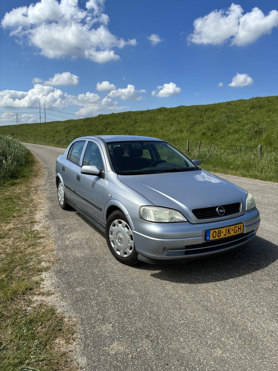 Opel Astra 2002