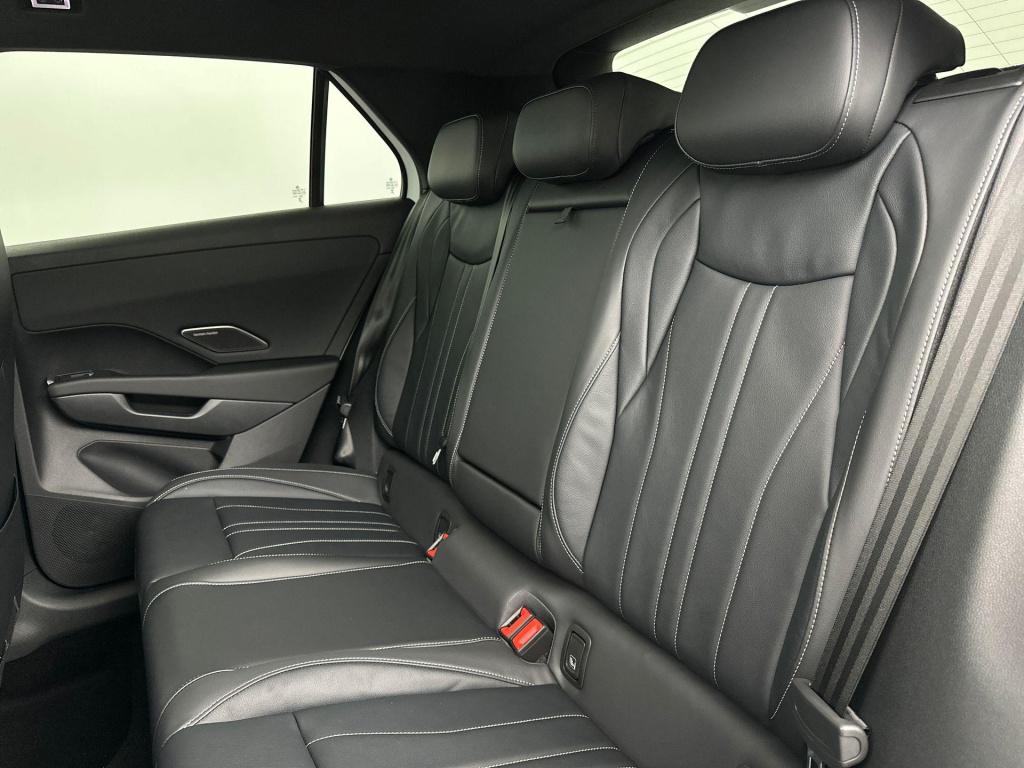 Volkswagen T-roc r-line first edition 1.5 etsi 110 kw / 150 pk suv
