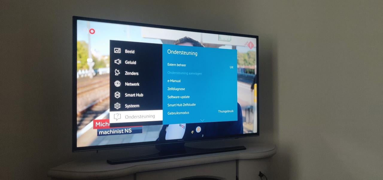 Samsung 40 Inch (102 cm) Smart TV, type UE40JU6445W