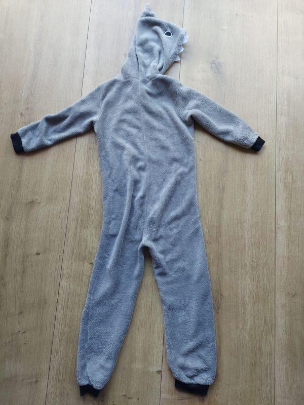 Leuke z.g.a.n. haaien-onesie – maat 110/116