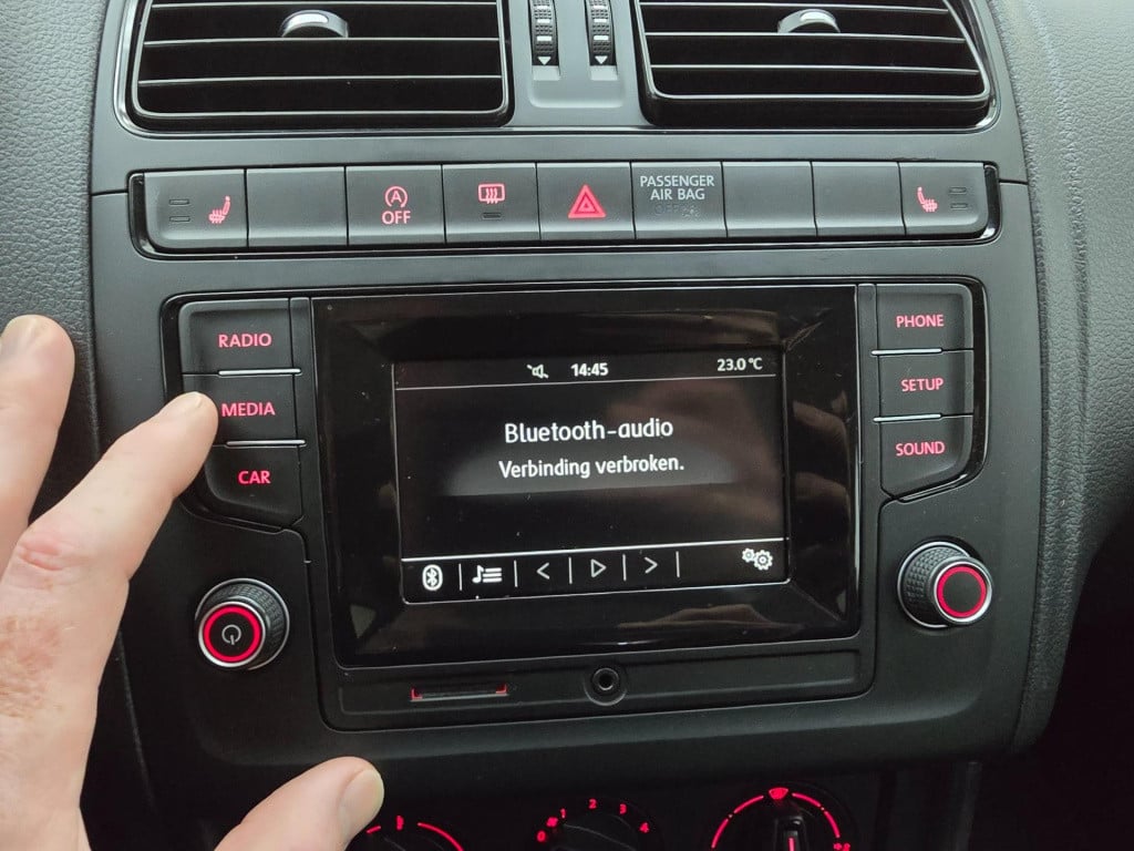Volkswagen Polo occasion 1.0 business r met sportvelgen en bluetooth connec