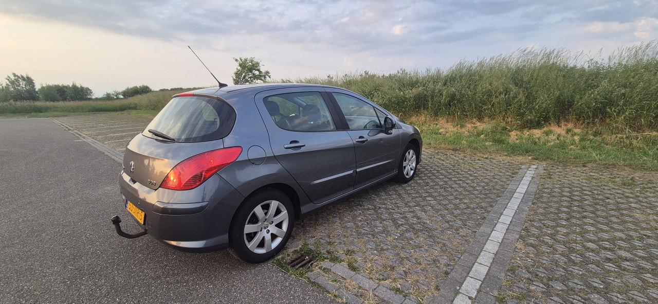 Peugeot 308 / 162xxxkm / Airco