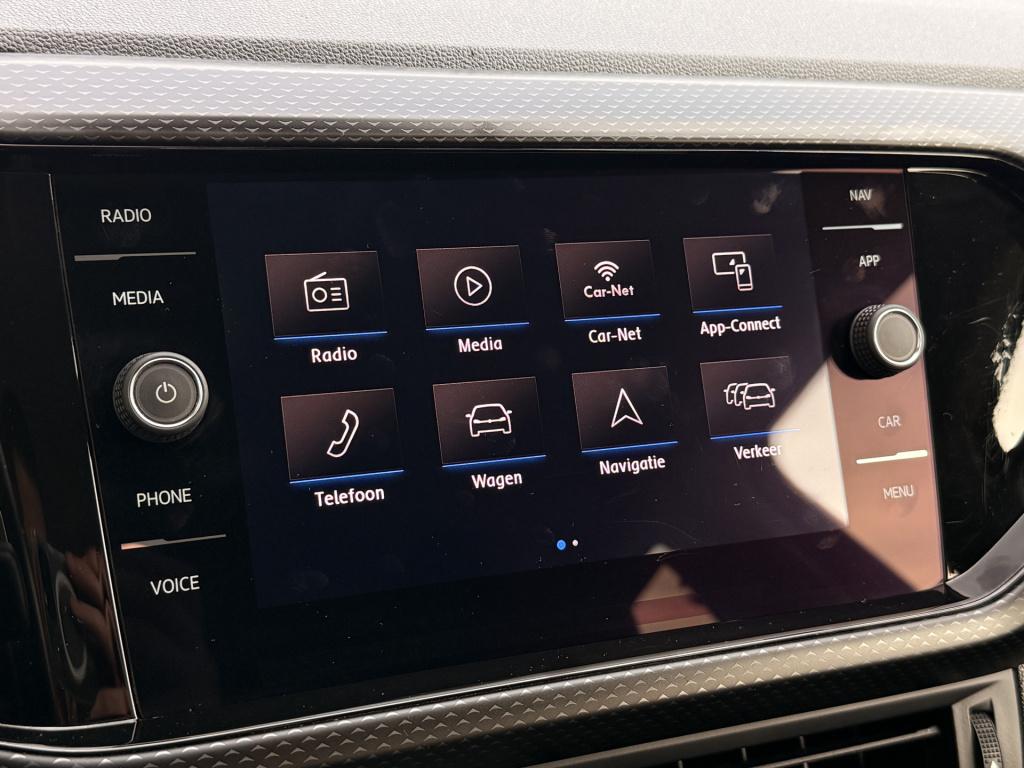 Volkswagen T-cross 1.0 tsi r-line | vc | acc | dab | trekhaak | stoelverwar