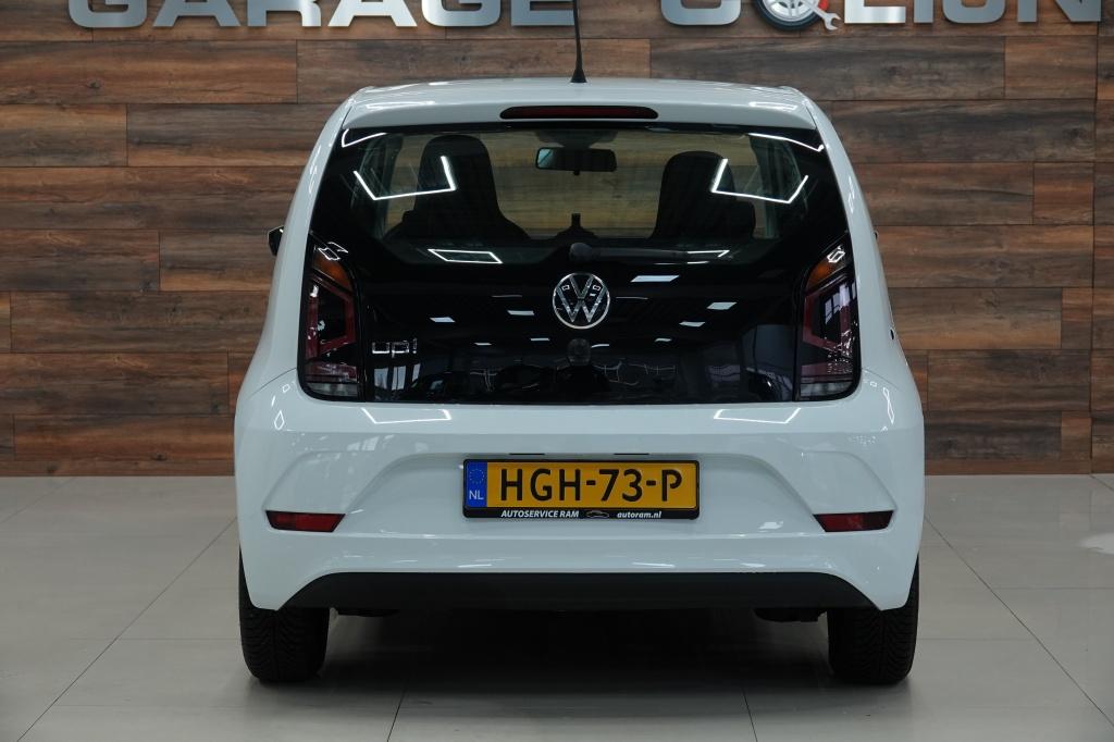 Volkswagen UP! 1.0 | bluetooth | lane assist | airco |