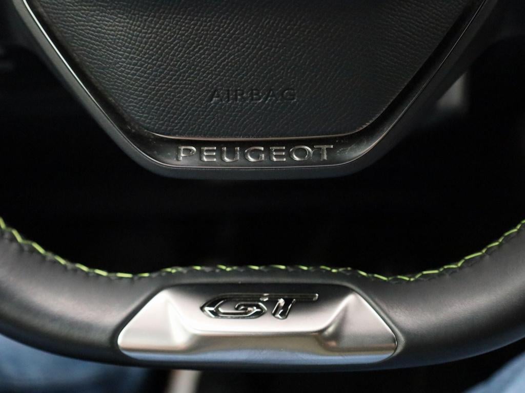 Peugeot 208 1.2 puretech 100 gt line | panoramadak | half-leder | navigatie