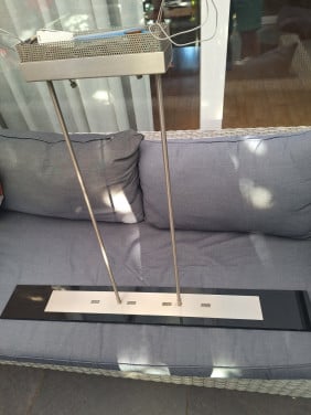 Moderne hanglamp. glas met rvs