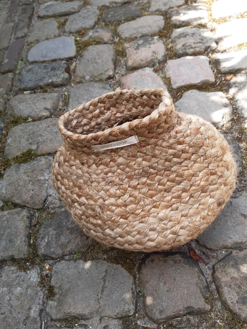 Rieten mandje in goede staat