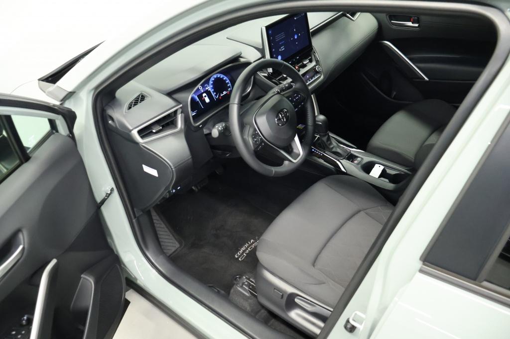 Toyota Corolla Cross hybrid 140 style