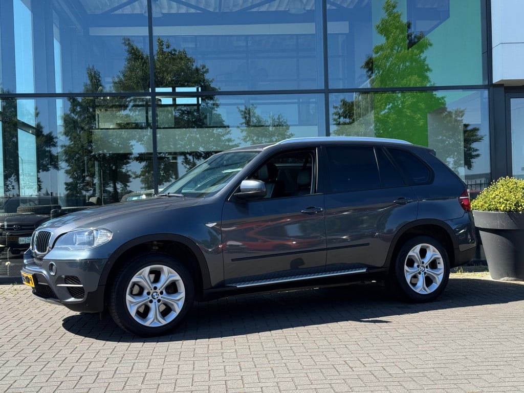 BMW X5 xdrive35i * leder * 19 inch * trekhaak * pdc 2x