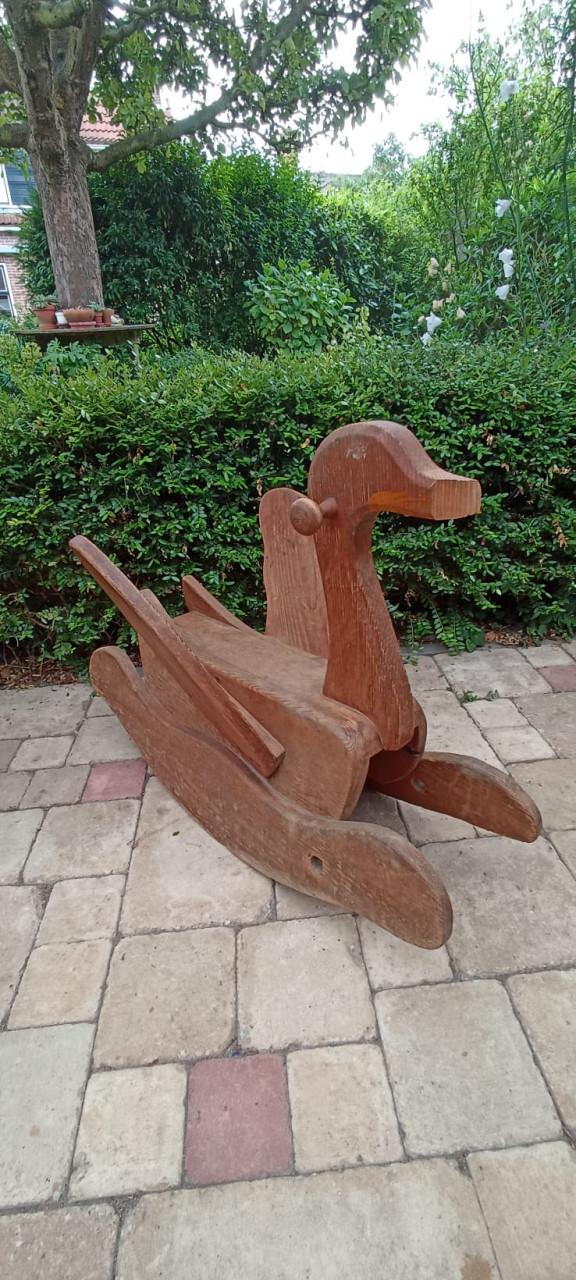 Hobbel zwaan  Hout