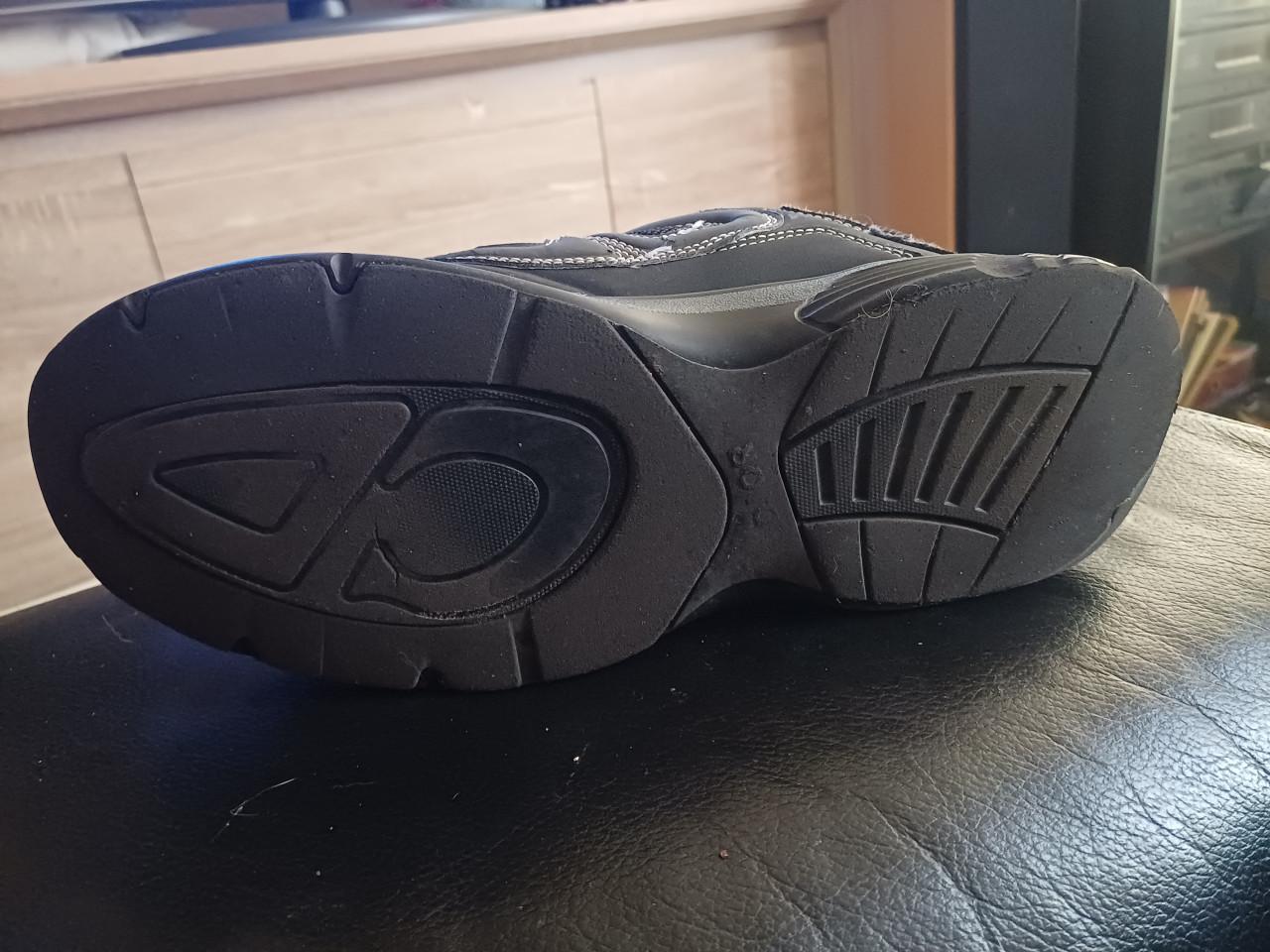 Dior x stone island b30 black on black on black mt. 42