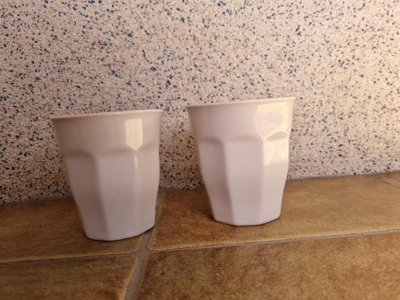 Nieuw: 2 Aardewerken bekers