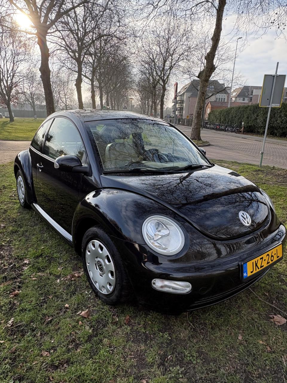 Volkswagen New Beetle, 117.000km, leer, airco, 1,6 benzine