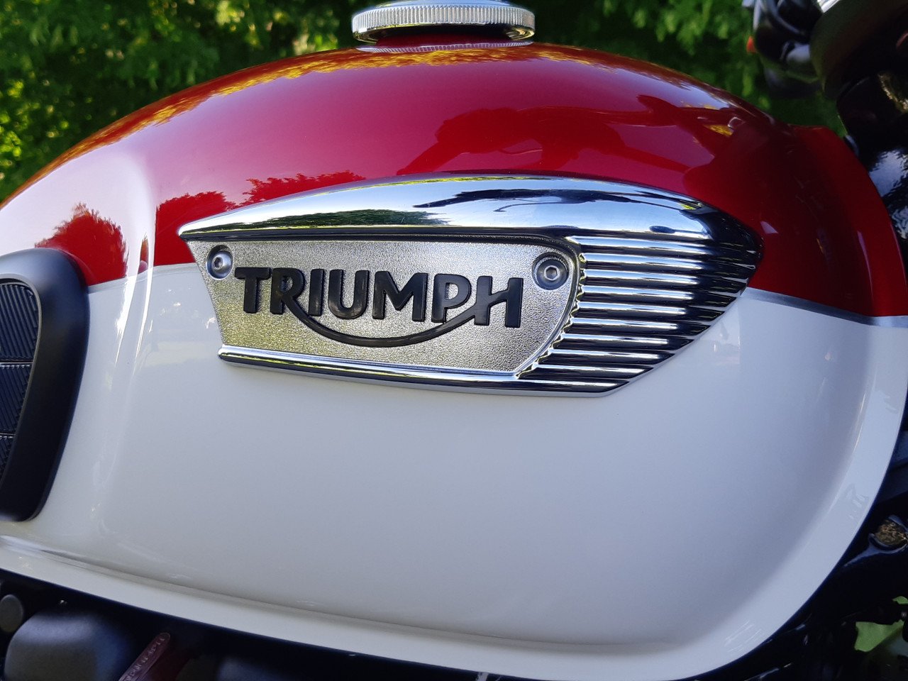 Triumph Bonneville T100 05/2013 Slechts 414 Km !!!