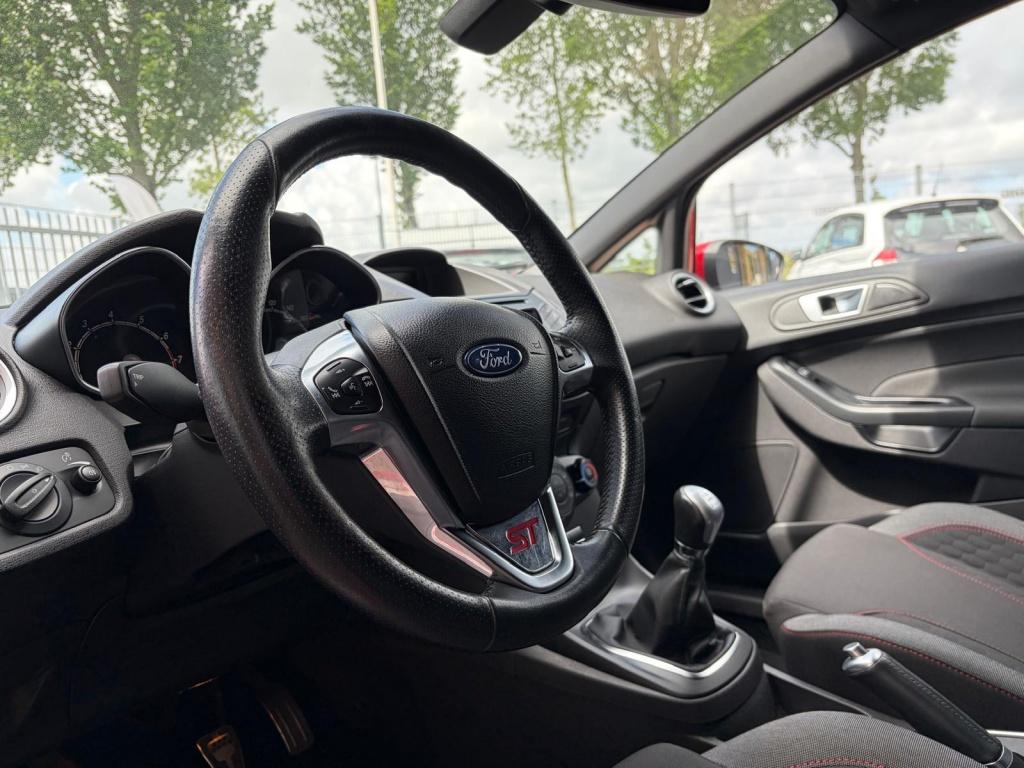 Ford Fiesta 1.0 ecob. black edit