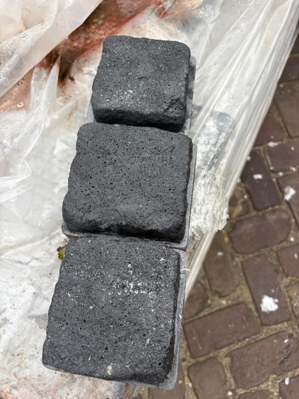 Restantpartij granito basalt 11/12/13x 11x6 basalt