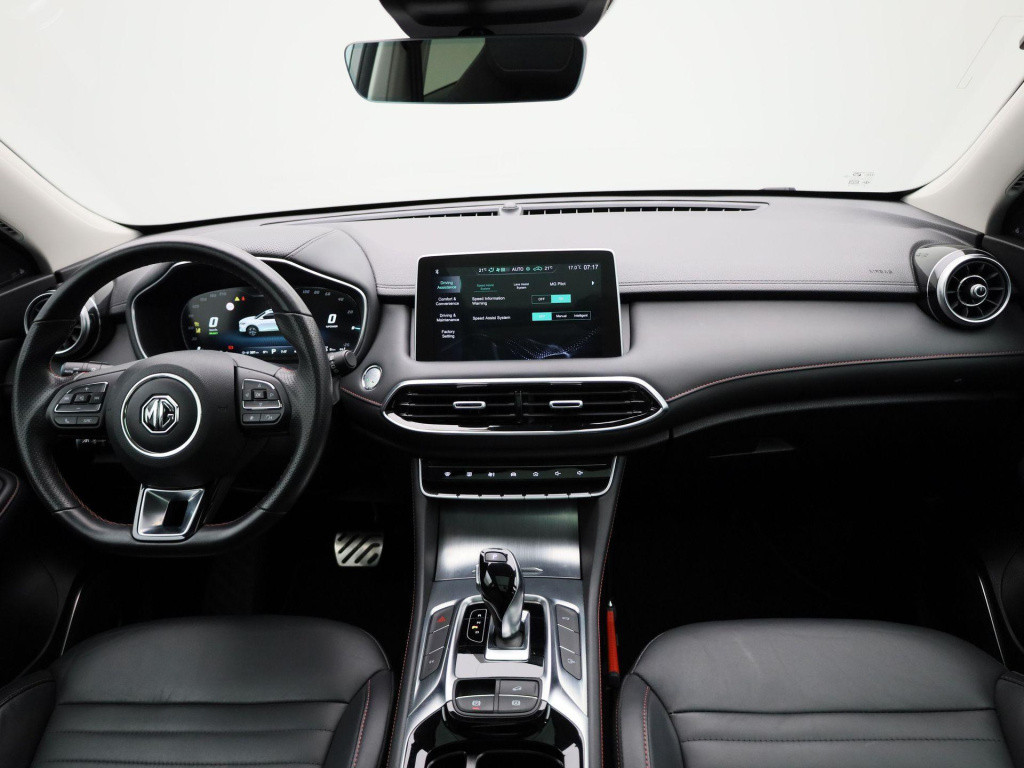 MG Ehs 1.5 tgdi luxury | panoramadak | leder sportstoelen | camera | apple 