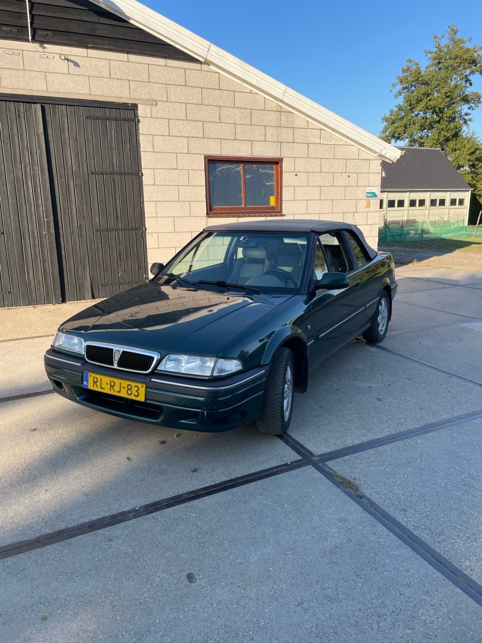 Rover cabriolet 216