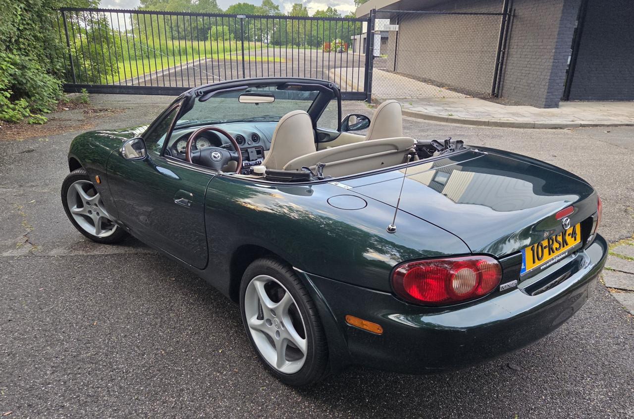 Mazda MX-5 1.6i Exclusive