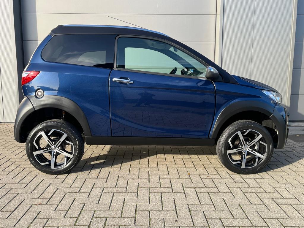 Aixam Crossover brommobiel premium