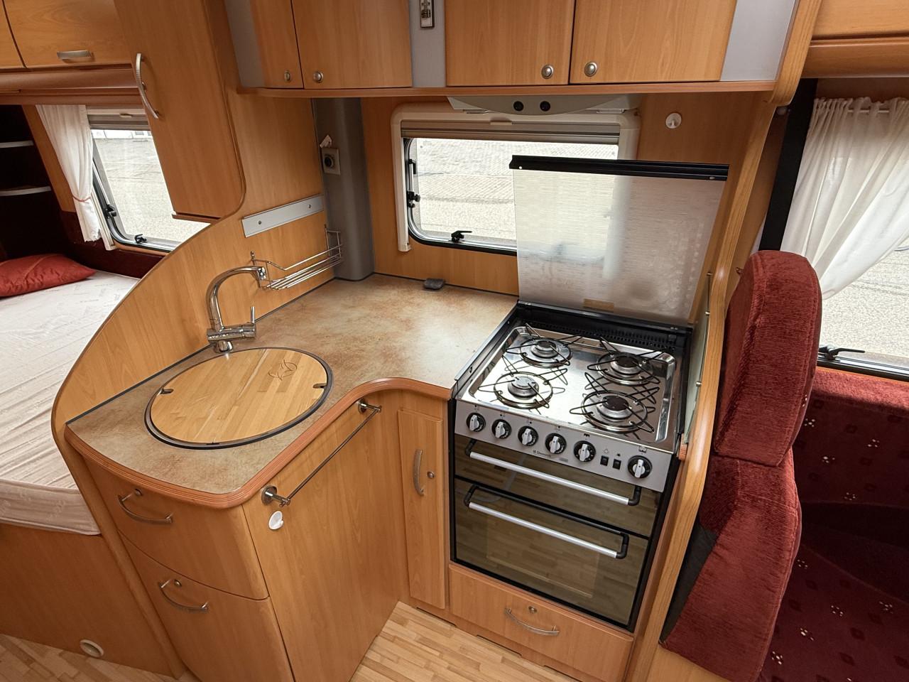 Pilote P 675 XFP Camper