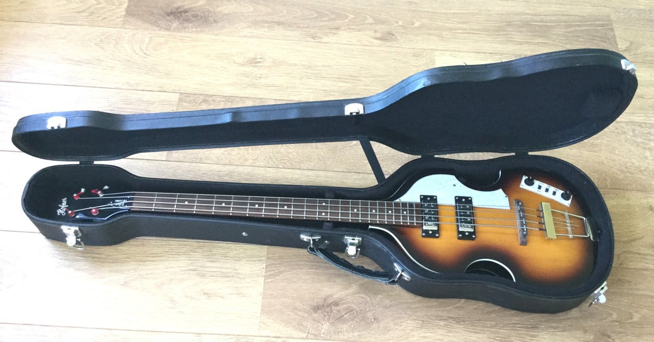 HÖFNER Ignition Cavern SE Violin Sunburst bassguitar +bijpassende hard case