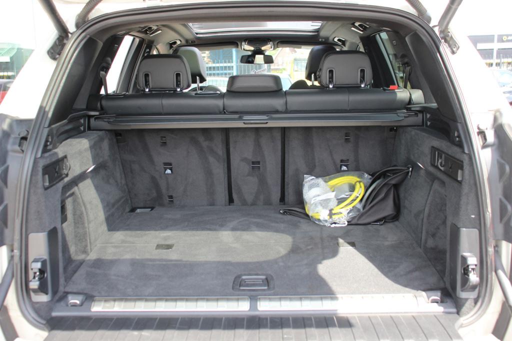 BMW X5 xdrive45e high executive | m pakket | pano | luchtvering | trekhaak 