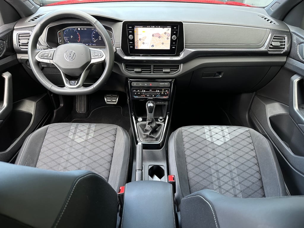 Volkswagen T-cross 1.0 tsi dsg r-line | iq light | dode hoek | keyless | vi