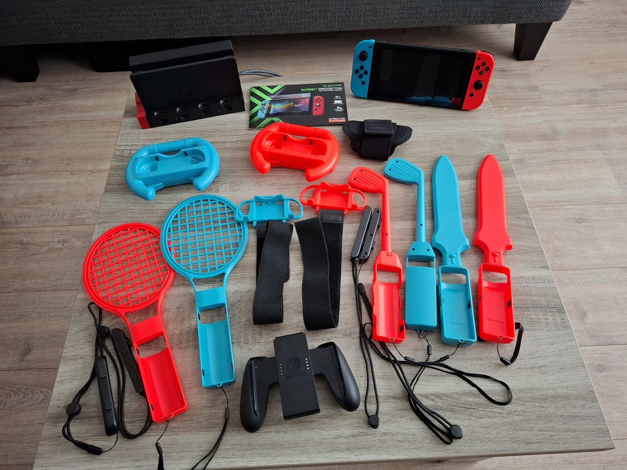 Nintedo switch v2 32gb + 128 gb sd kaart