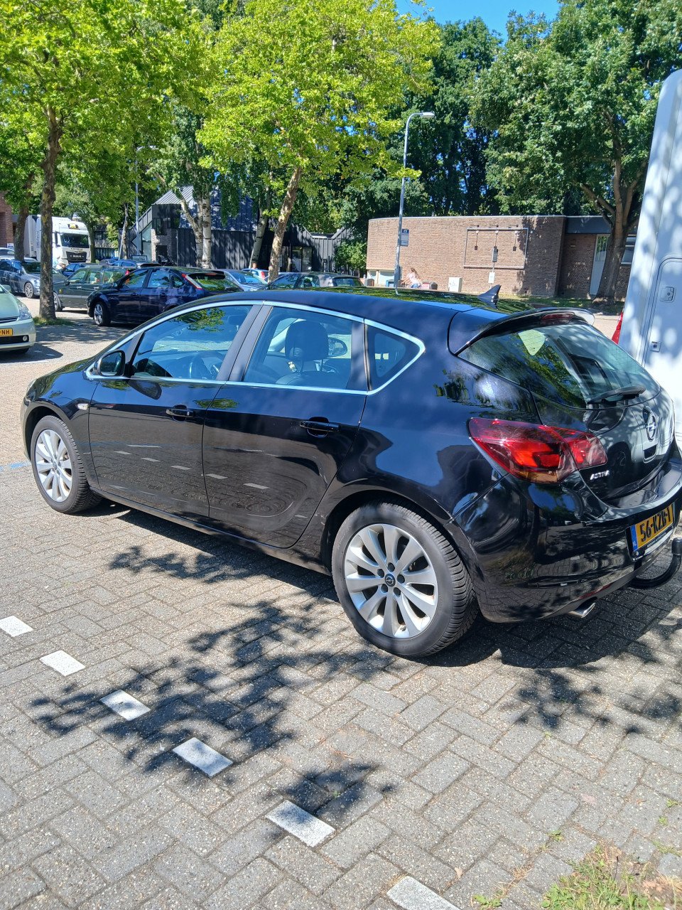 Opel Astra 1.4 Turbo-2010-Airco-navigatie L.M.velg-L.M. velg+opties-4800,=