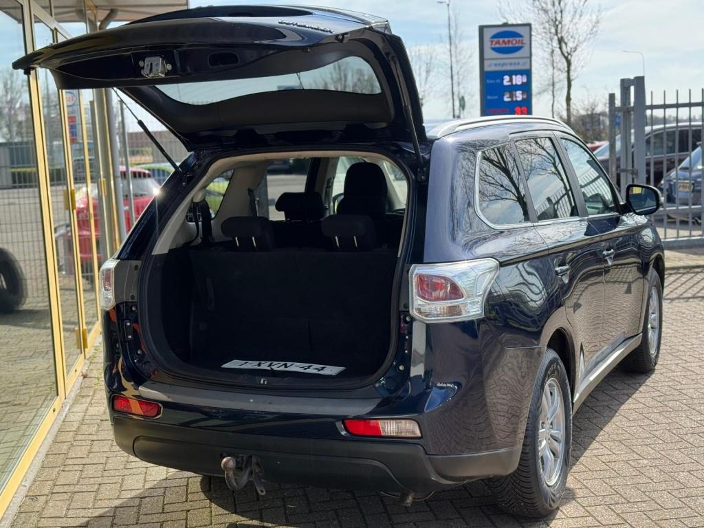 Mitsubishi Outlander 2.0 business edition