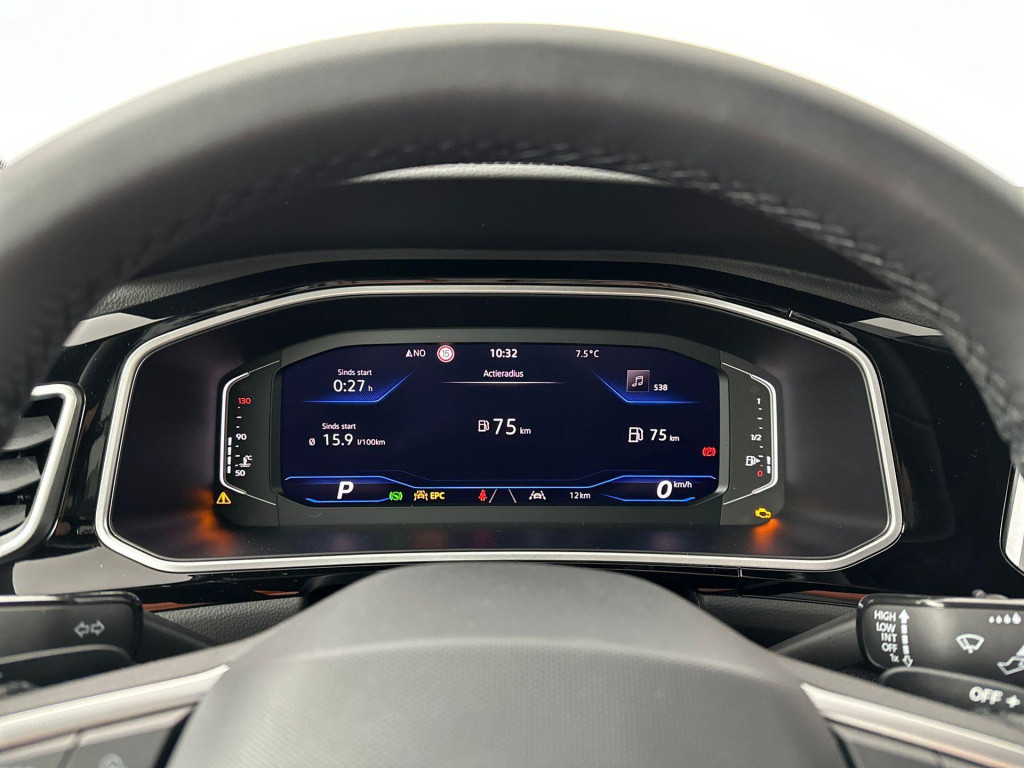 Volkswagen T-roc r-line-edition 1.5 110 kw / 150 pk tsi suv 7 versn