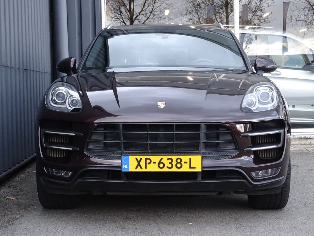 Porsche Macan 3.6 turbo 400pk | luchtvering | pano | 21" | stoelventilatie-