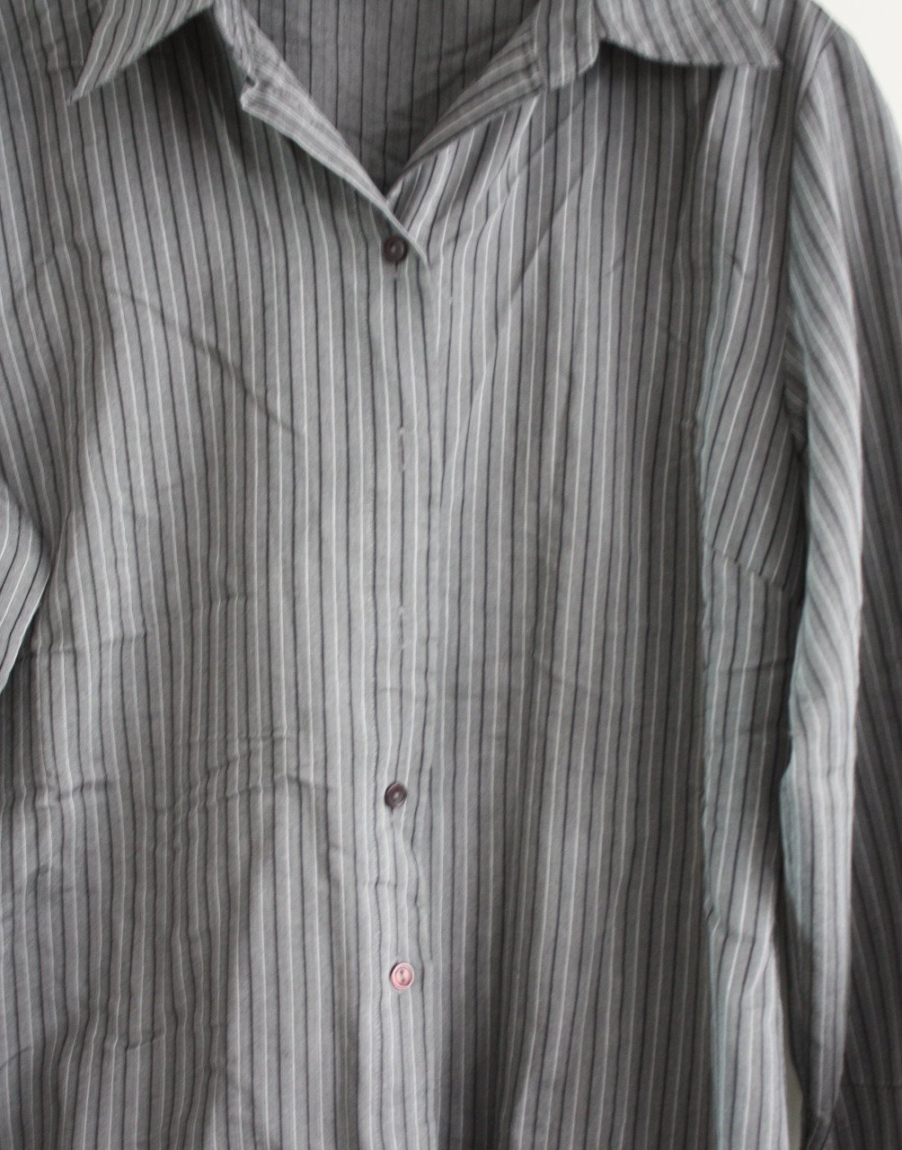Zwart grijze blouse met krijtstreep maat 42