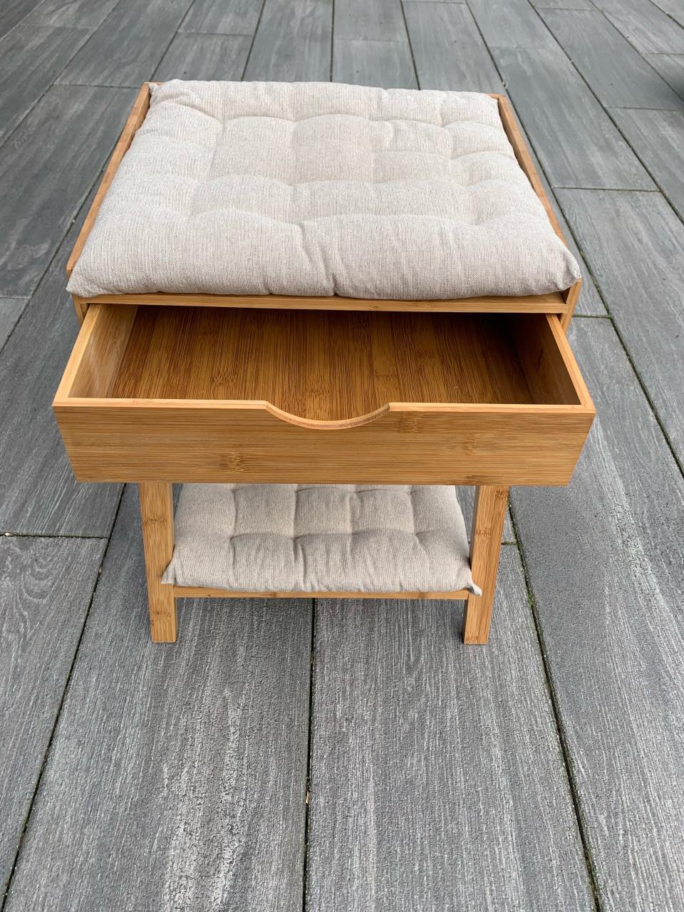 Katten kastje met kussens