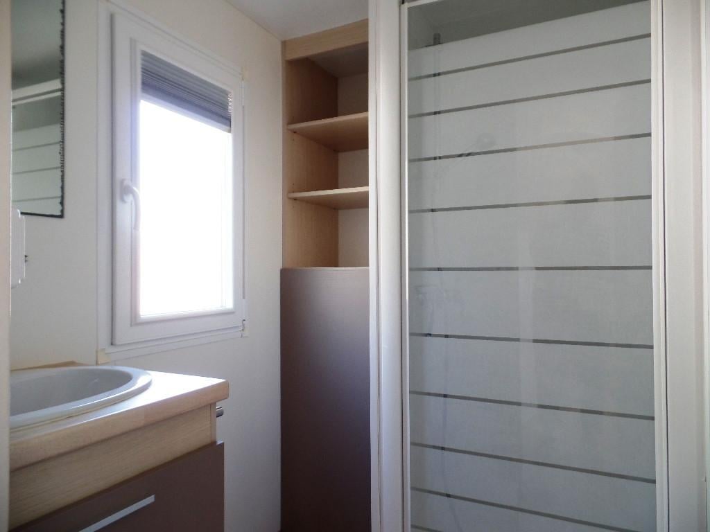 Keurig chalet op kleine camping nabij Noordzee en Grevelingenmeer te koop