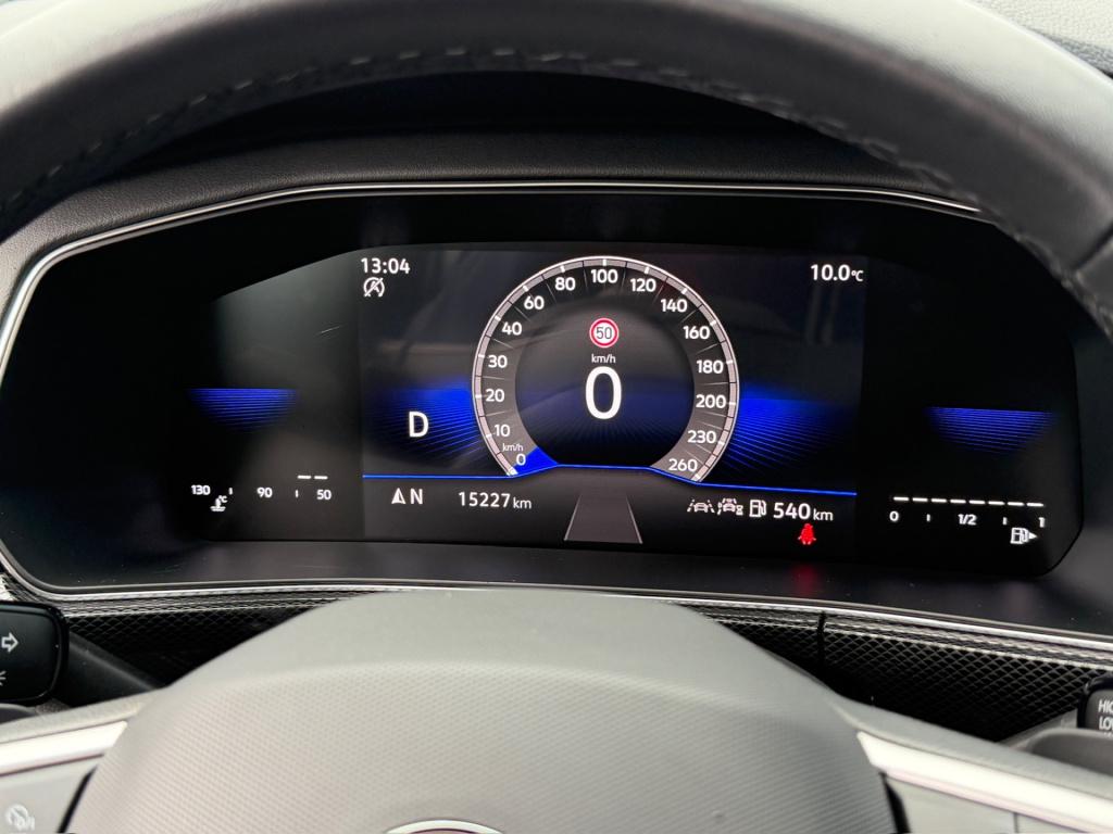 Volkswagen T-cross 1.0 tsi 116pk dsg r-line | trekhaak | navi | iq light | 