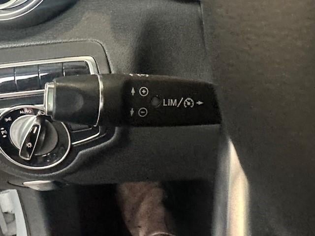 Mercedes-Benz C-Klasse 180 ambition l amg l panoromadak l luchtvering airma