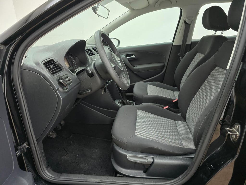 Volkswagen Polo occasion 1.2 met parkeercamera en luxe audio | sportieve lo