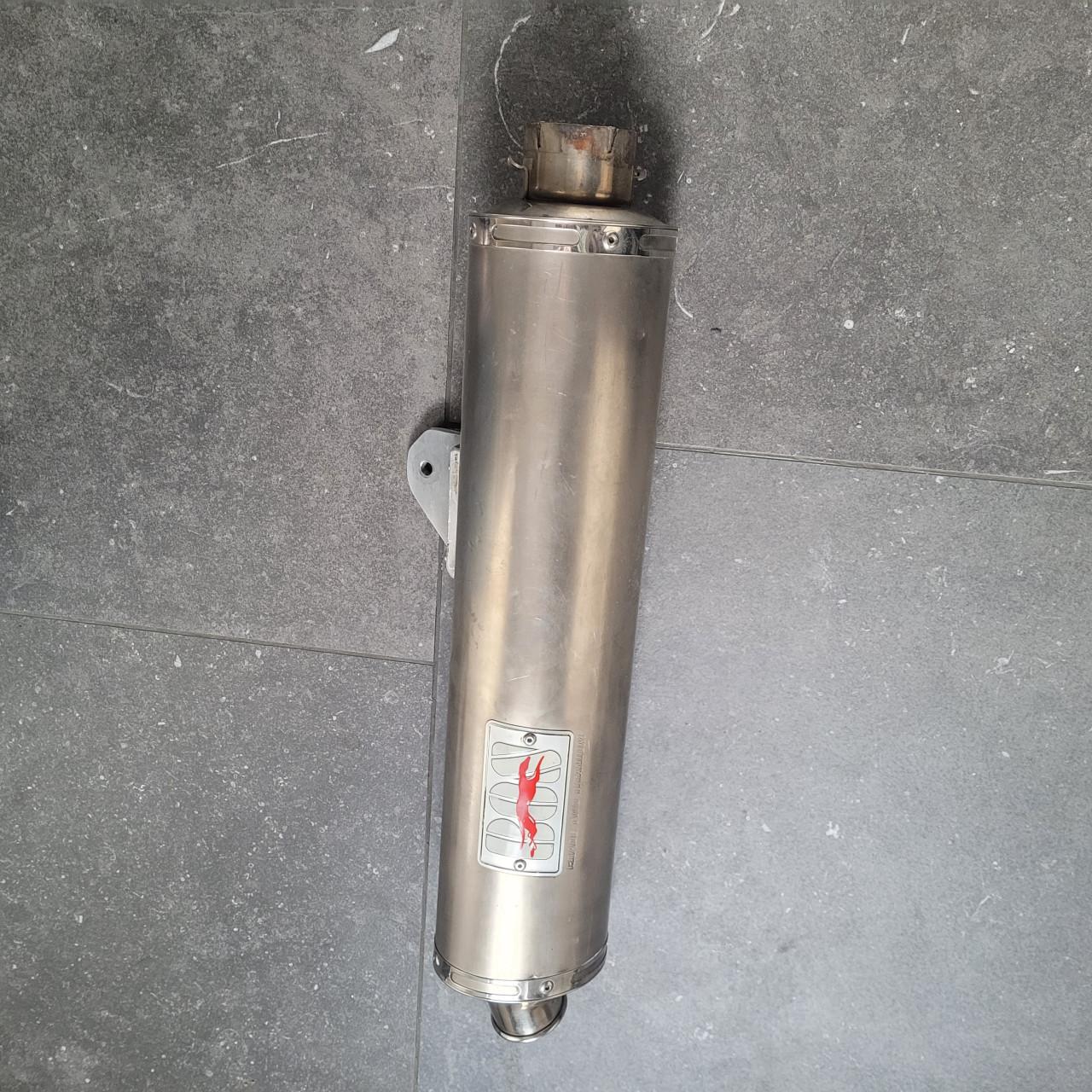 Boss motor einddemper