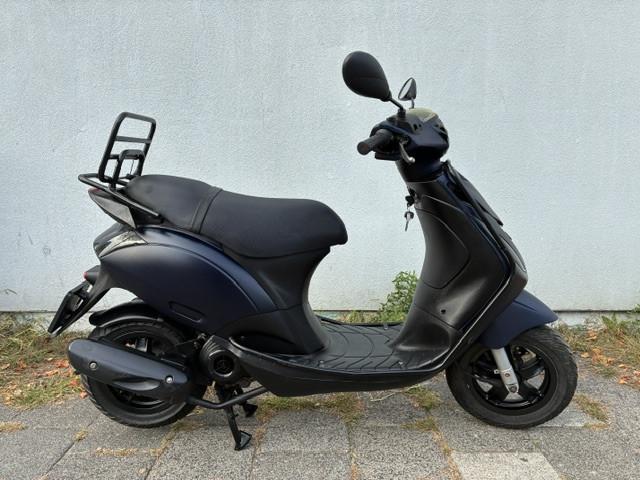 MOOIE PIAGGIO ZIP 4 TAKT 2V SNOR SCOOTER BOUWJAAR 2017