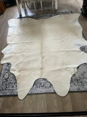 Vloerkleed , blonde koeienhuid