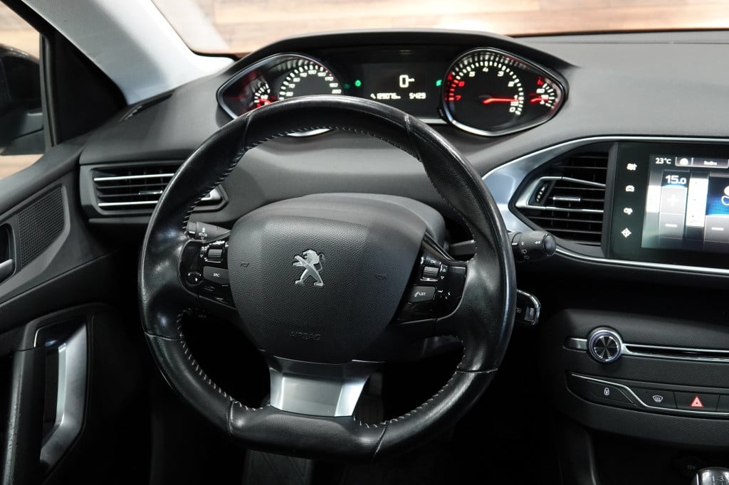 Peugeot 308 sw 1.2 puret | cruise | pdc | dab |