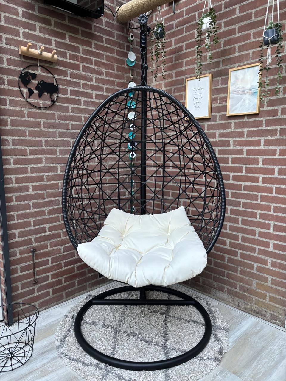 Hangstoel